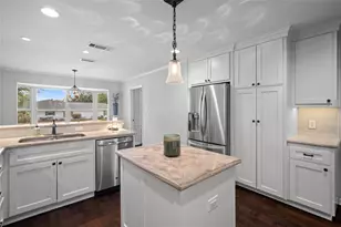402 Coachlight Trail, Rockwall, TX 75087 - Photo 11