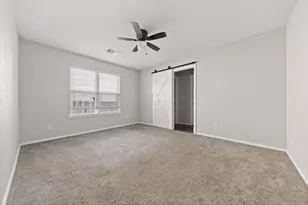 805 S 4th St, Bonham, TX 75418 - Photo 15