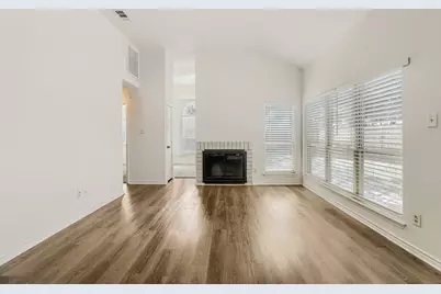 7810 Ivy Lane, Rowlett, TX 75089 - Photo 3