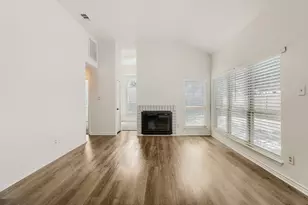 7810 Ivy Ln, Rowlett, TX 75089 - Photo 3