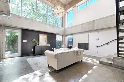 1001 Belleview Street #104, Dallas, TX 75215 - Photo 3