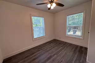 706 E Acheson Rd, Denison, TX 75021 - Photo 3