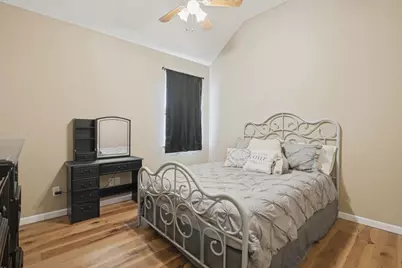 4914 Petersburg Drive, Rowlett, TX 75088 - Photo 9