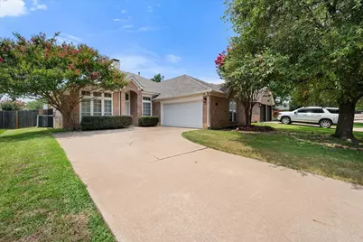 6604 High Brook Drive, Fort Worth, TX 76132 - Photo 1