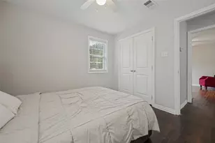 2614 Valwood Pkwy, Farmers Branch, TX 75234 - Photo 17