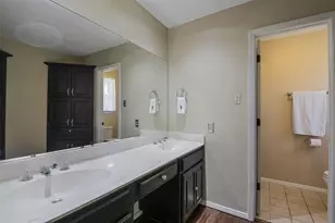 5508 Grissom Dr, Arlington, TX 76016 - Photo 17