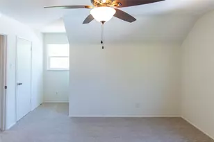 8708 Flicker Ln, Dallas, TX 75238 - Photo 29