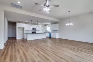 267 Jim Walter Dr, Runaway Bay, TX 76426 - Photo 9