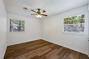 1237 King Dr, Bedford, TX 76022 - Photo 11