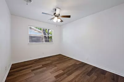 1237 King Drive, Bedford, TX 76022 - Photo 13