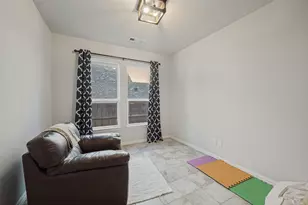 629 Wilmington Ln, Aubrey, TX 76227 - Photo 17