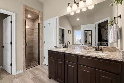 3907 Del Rio Court, Granbury, TX 76049 - Photo 9