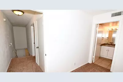 4033 Gilbert Avenue #103, Dallas, TX 75219 - Photo 11