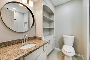 730 W Canty St, Dallas, TX 75208 - Photo 13