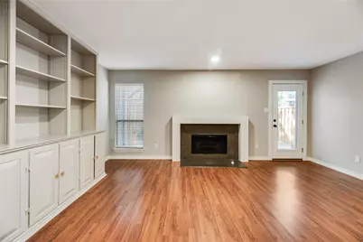 730 W Canty Street, Dallas, TX 75208 - Photo 9