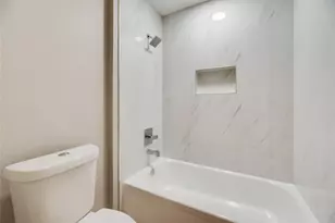 730 W Canty St, Dallas, TX 75208 - Photo 17