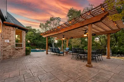 2329 Highlands Creek Road, Carrollton, TX 75007 - Photo 37