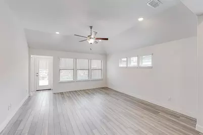 272 Tallgrass Drive, Lavon, TX 75166 - Photo 9