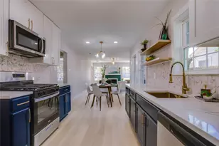 2635 Gladstone Dr, Dallas, TX 75211 - Photo 17