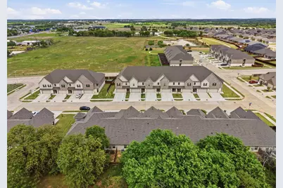 229 Honor Code Place, Granbury, TX 76049 - Photo 5