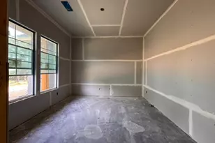 121 Oak Grv Wy, Springtown, TX 76082 - Photo 3