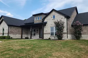 740 Arledge St, Azle, TX 76020 - Photo 3