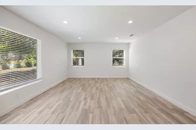 1606 N Woods Street, Sherman, TX 75092 - Photo 3