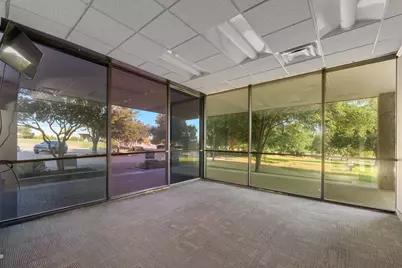 1701 W Walnut Hill Lane #100, Irving, TX 75038 - Photo 7