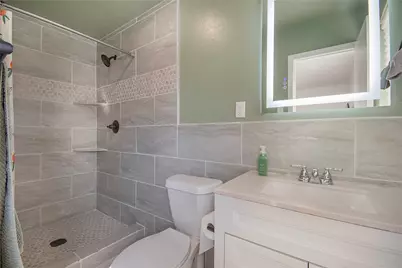 7241 Van Natta Lane, Fort Worth, TX 76112 - Photo 15
