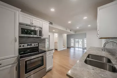 508 Harbor Drive S, Azle, TX 76020 - Photo 11