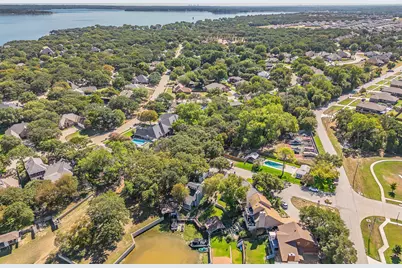 508 Harbor Drive S, Azle, TX 76020 - Photo 5