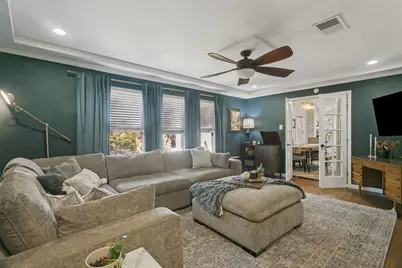 2077 Parkridge Drive, Hurst, TX 76054 - Photo 9