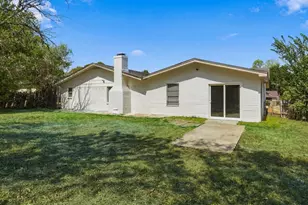 6820 Gary Ln, Fort Worth, TX 76112 - Photo 35