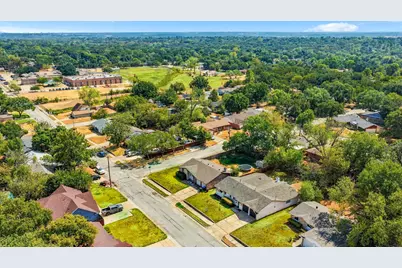 6820 Gary Lane, Fort Worth, TX 76112 - Photo 39