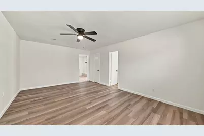 6820 Gary Lane, Fort Worth, TX 76112 - Photo 25