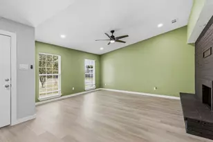 800 Netherland Dr, Arlington, TX 76017 - Photo 5