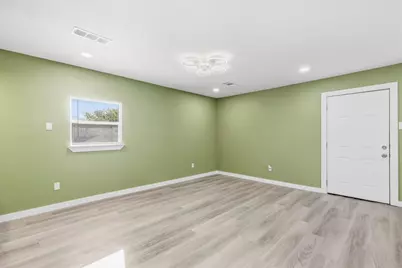 800 Netherland Drive, Arlington, TX 76017 - Photo 7