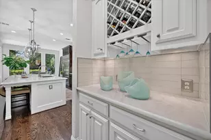 9432 Thornberry Ln, Dallas, TX 75220 - Photo 11