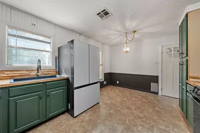 905 S Tyler, McGregor, TX 76657 - Photo 9