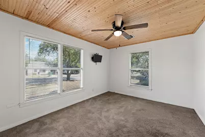 905 S Tyler, McGregor, TX 76657 - Photo 15