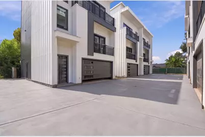 4909 Elysian Street #D, Houston, TX 77009 - Photo 1