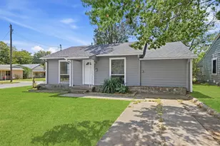 302 W Dexter St, Sherman, TX 75092 - Photo 1