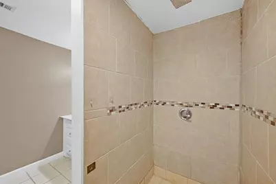302 W Dexter Street, Sherman, TX 75092 - Photo 13
