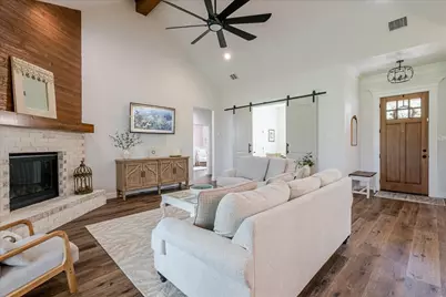 161 Helton Drive, Granbury, TX 76049 - Photo 7