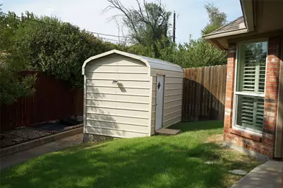 6729 Lucas Lane, North Richland Hills, TX 76182 - Photo 29
