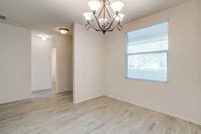 1313 Lauren Drive, Burleson, TX 76028 - Photo 7