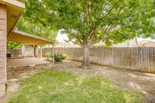 1313 Lauren Dr, Burleson, TX 76028 - Photo 39