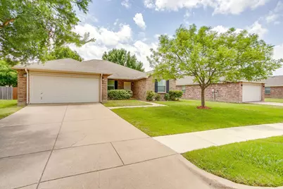 1313 Lauren Drive, Burleson, TX 76028 - Photo 3
