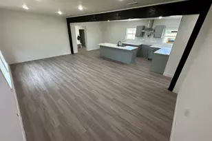 107 McArthur Ln, Cleburne, TX 76031 - Photo 5