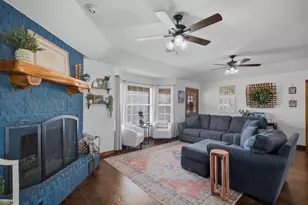 950 Johnson Bend Rd, Weatherford, TX 76088 - Photo 9